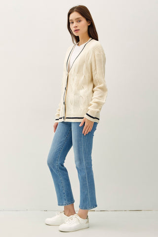 Be Cool Contrast Trim Cable-Knit V-Neck Cardigan Be Cool Contrast Trim Cable-Knit V-Neck Cardigan
