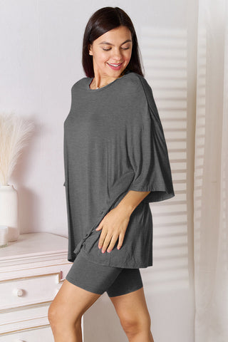 Basic Bae Full Size Soft Rayon Three-Quarter Sleeve Top and Shorts Set Basic Bae Full Size Soft Rayon Three-Quarter Sleeve Top and Shorts Set
