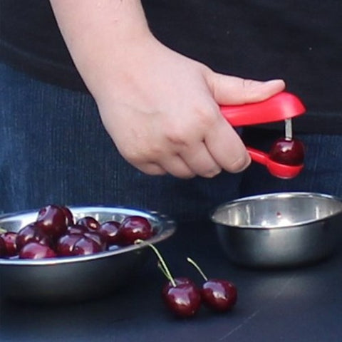 QuickPit: Easy Cherry Pitter Tool