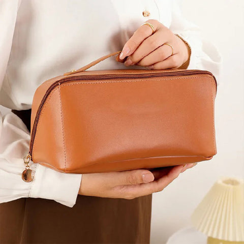 Multifunctional Large Capacity Travel Makeup Bag