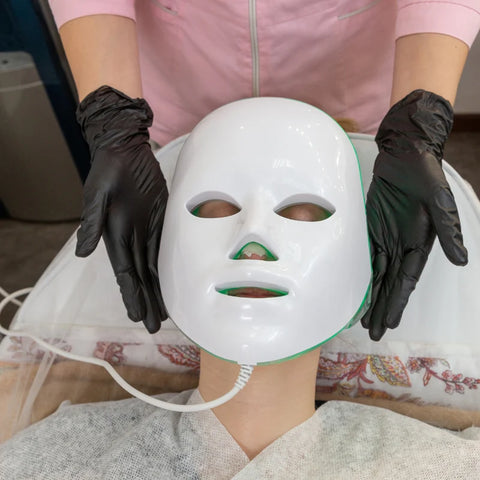 LED Face Mask Light Therapy Pro – Advanced Skin Rejuvenation Device