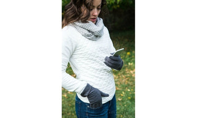 Women's Touchscreen-Compatible Fleece Gloves